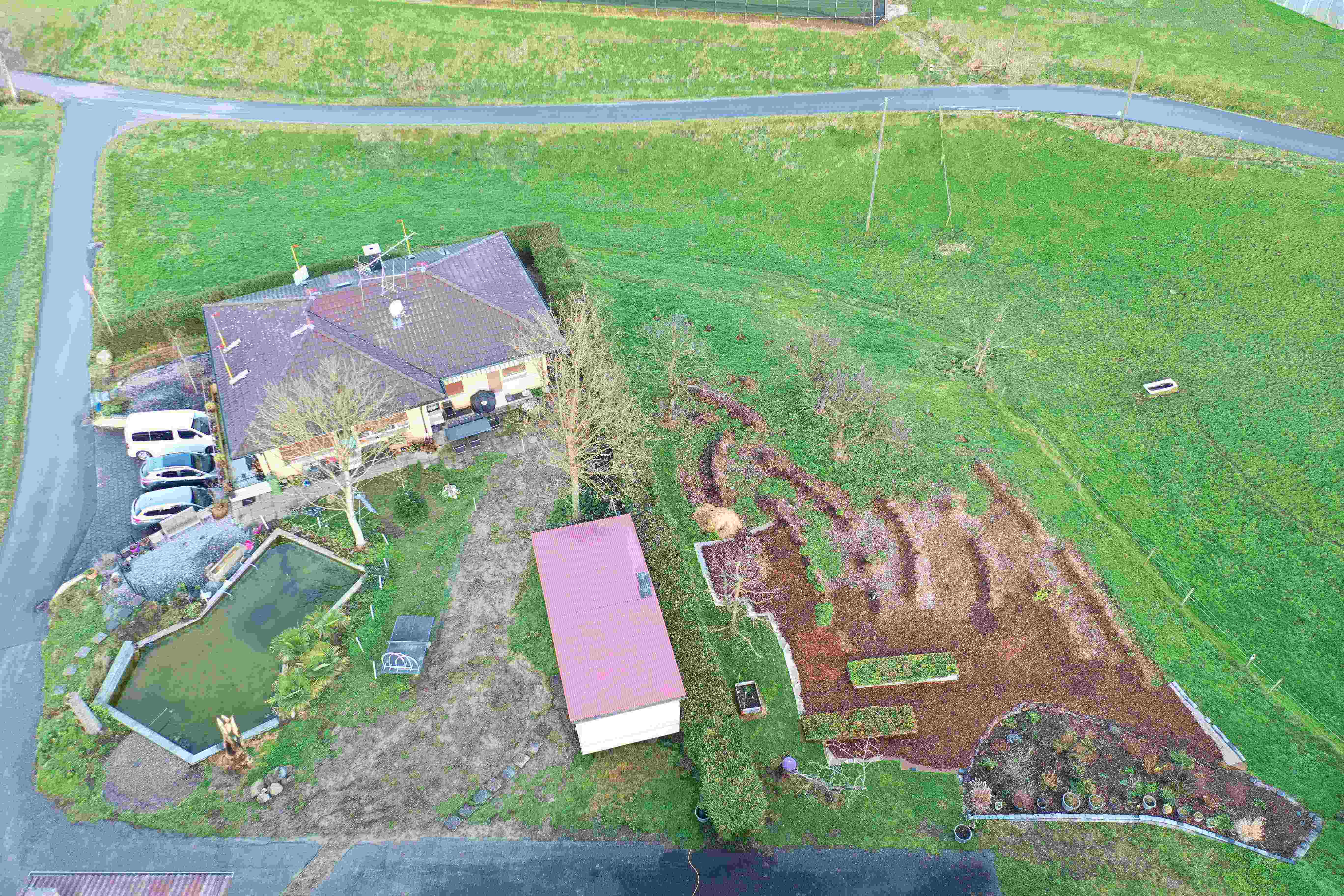 Haus und Beerengarten